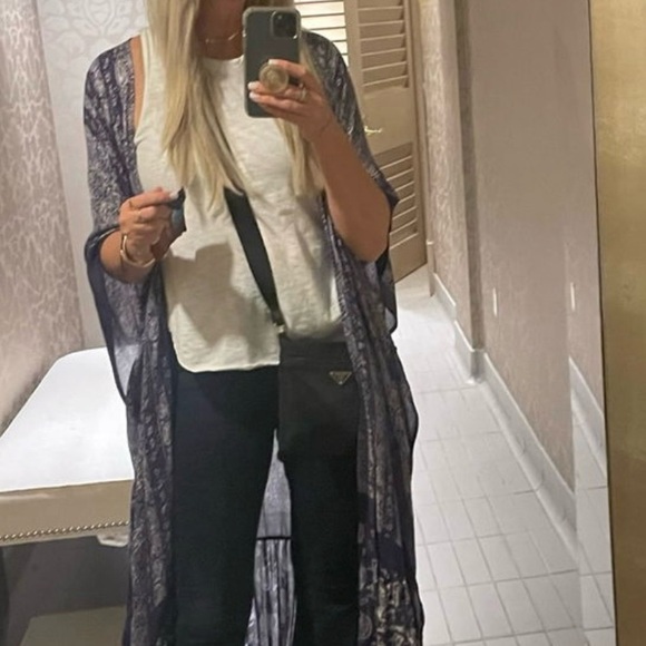 COPY - PURPLE Paisley kimono / wrap - Picture 5 of 5